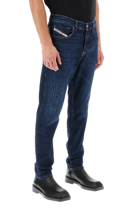 Valentine's Day Jeans for Romantic -d-fining' jeans with tapered leg