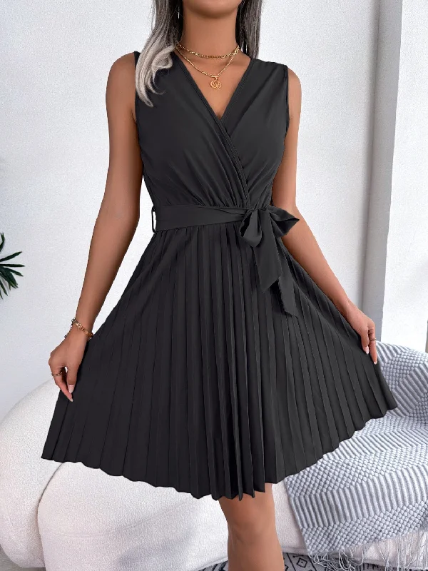 Plus size dresses featuring braided trims are artsy -Tied Surplice Sleeveless Pleated Dress