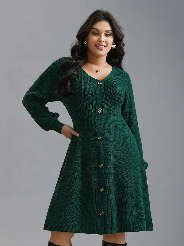 Plus size dresses with unique patterns catch eyes -Raglan Sleeve Textured Button Detailing Dress