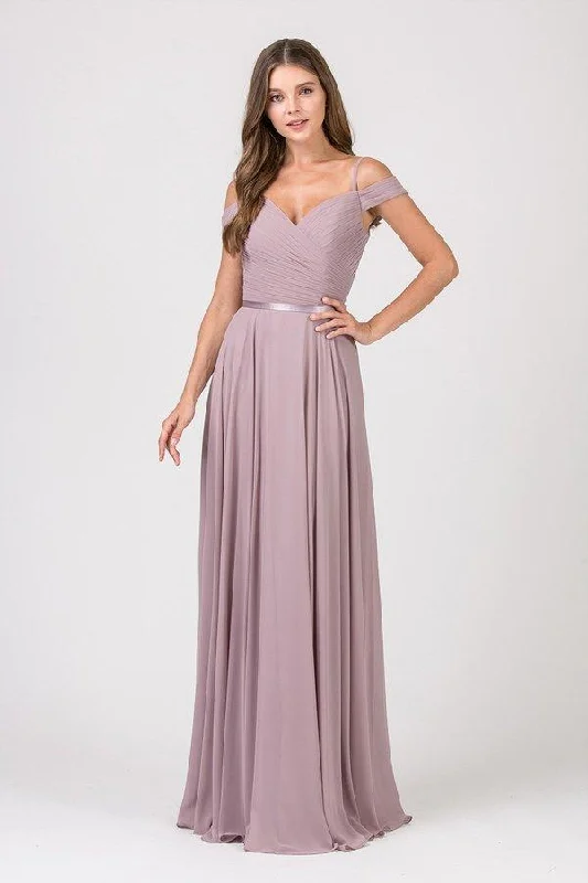 Plus size dresses with scalloped hems feel delicate -Eureka Fashion - 7611 Long Ruche-Textured Bodice A-Line Gown