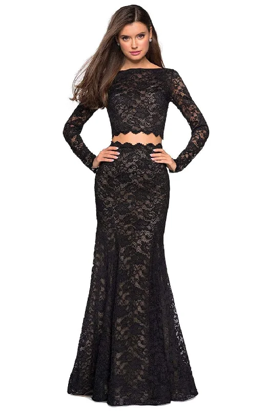 Plus size dresses featuring chiffon layers feel airy -La Femme - 27601 Two-Piece Allover Lace Long Sleeve Evening Gown