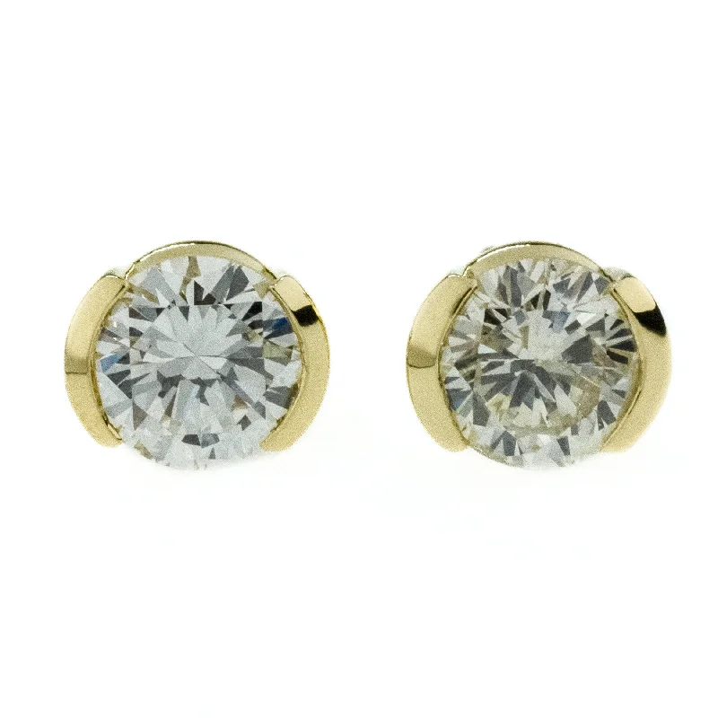 Hoop earrings with oversized designs for a bold, fashion-forward statement-1.92ctw VS2-SI1/L-M Round Diamond Solitaire Studs Earrings in 18K Yellow Gold