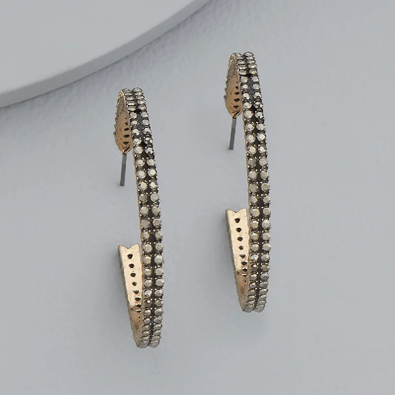 Large hoop earrings for a bold and statement-making fashion accessory-Trendy Earring 167237