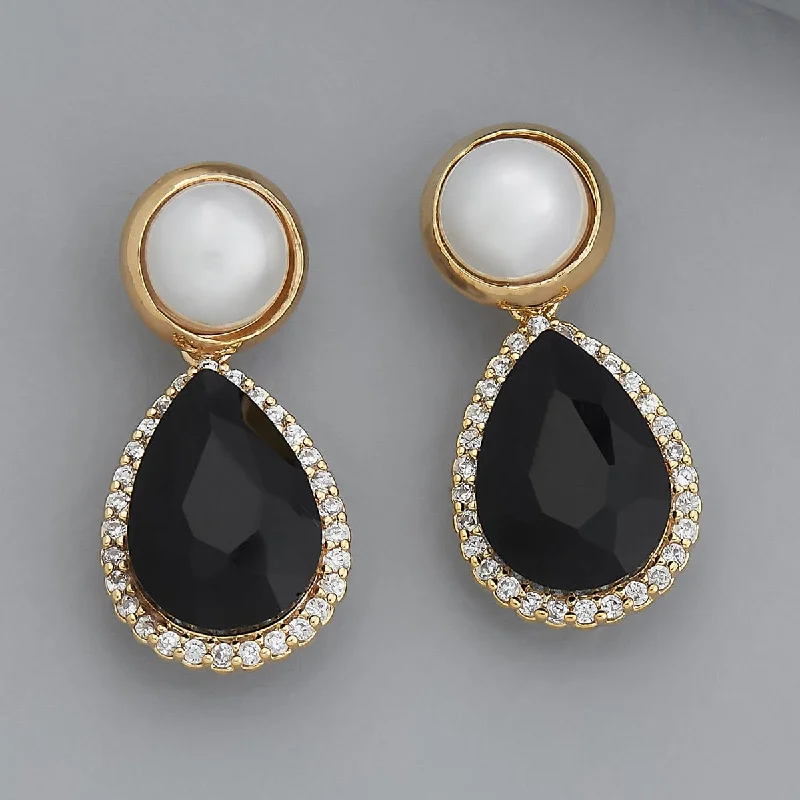 Best hoop earrings with gold for a luxurious and timeless look-Trendy Earring 171721