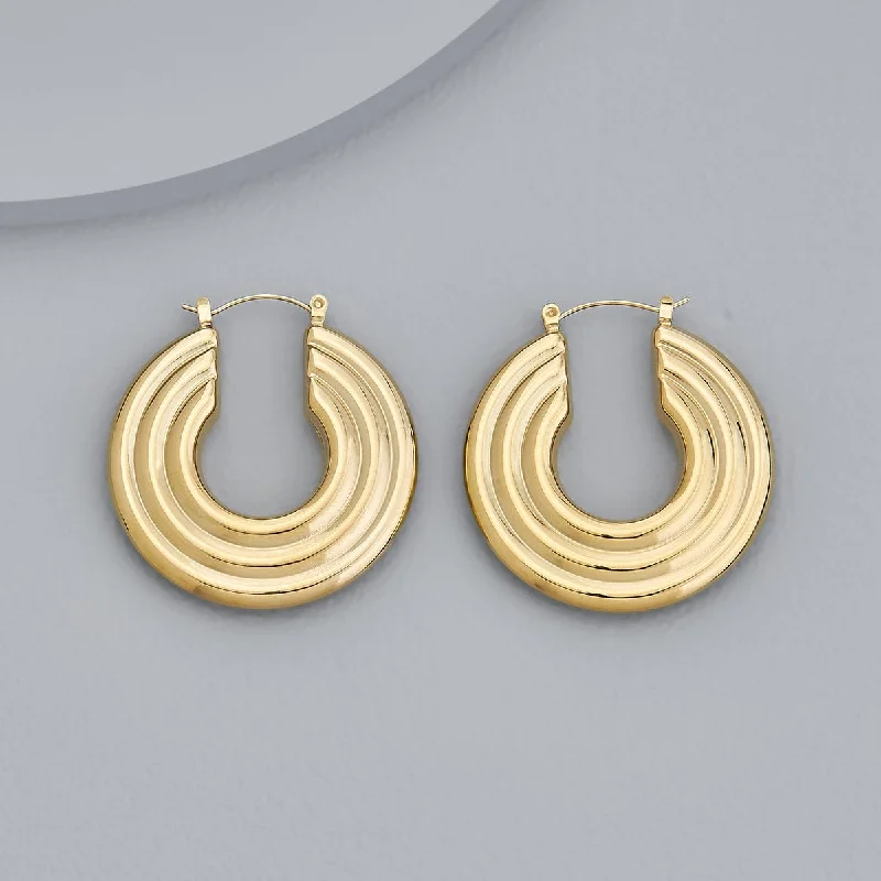 Best hoop earrings with crescent-shaped designs for a bold, moon-inspired style-Trendy Earring 172096