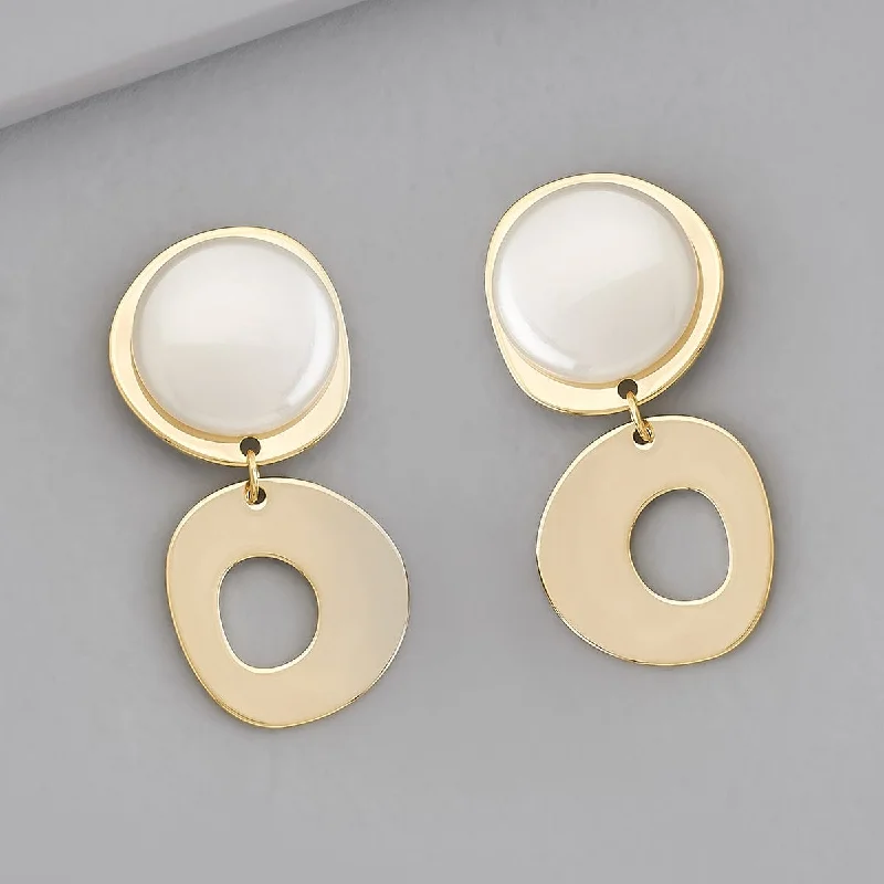 Hoop earrings with oversized pearl accents for a statement-making look-Trendy Earring 172262